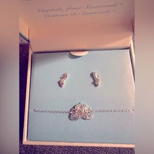 Cinderella earrings and bracelet set. Disney Swarovski crystals sterling silver